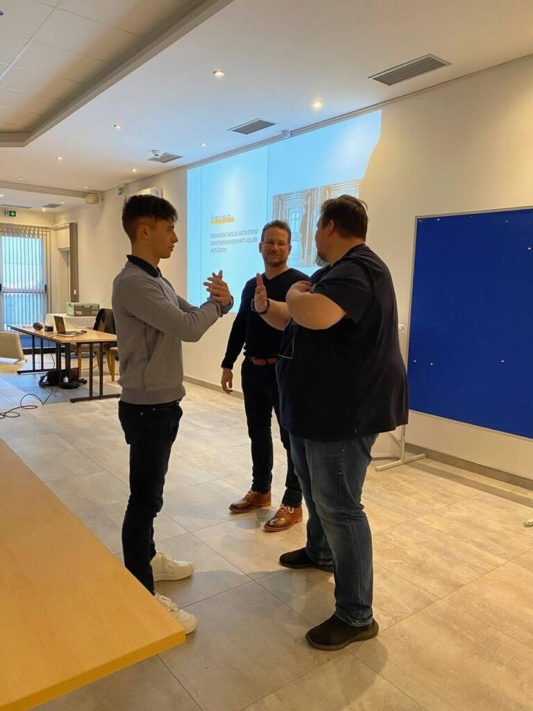 Michael Karl Gasser als Seminarleiter bei einem NAM7 Basis Seminar